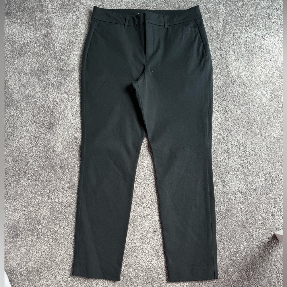 Black Old Navy Pixie High Rise Pants